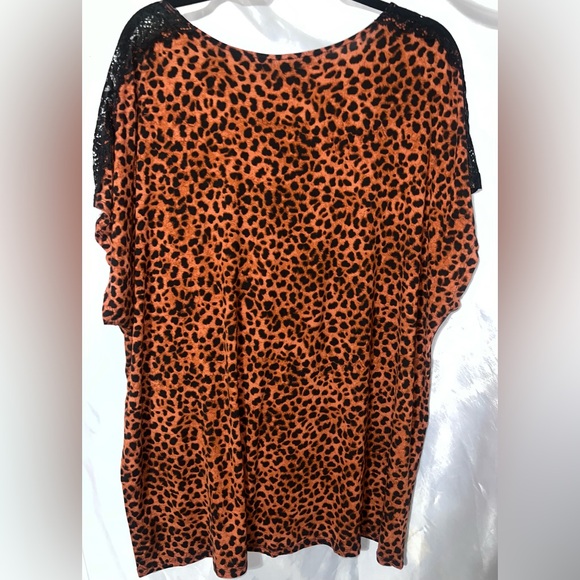 Torrid Super Soft Knits Leopard Print Lace Sleeve Tunic Size 3X - Picture 3 of 5